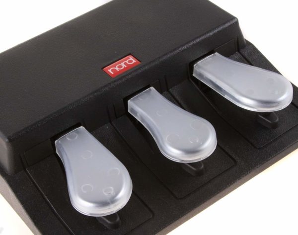 Clavia Nord Triple Pedal - Image 3